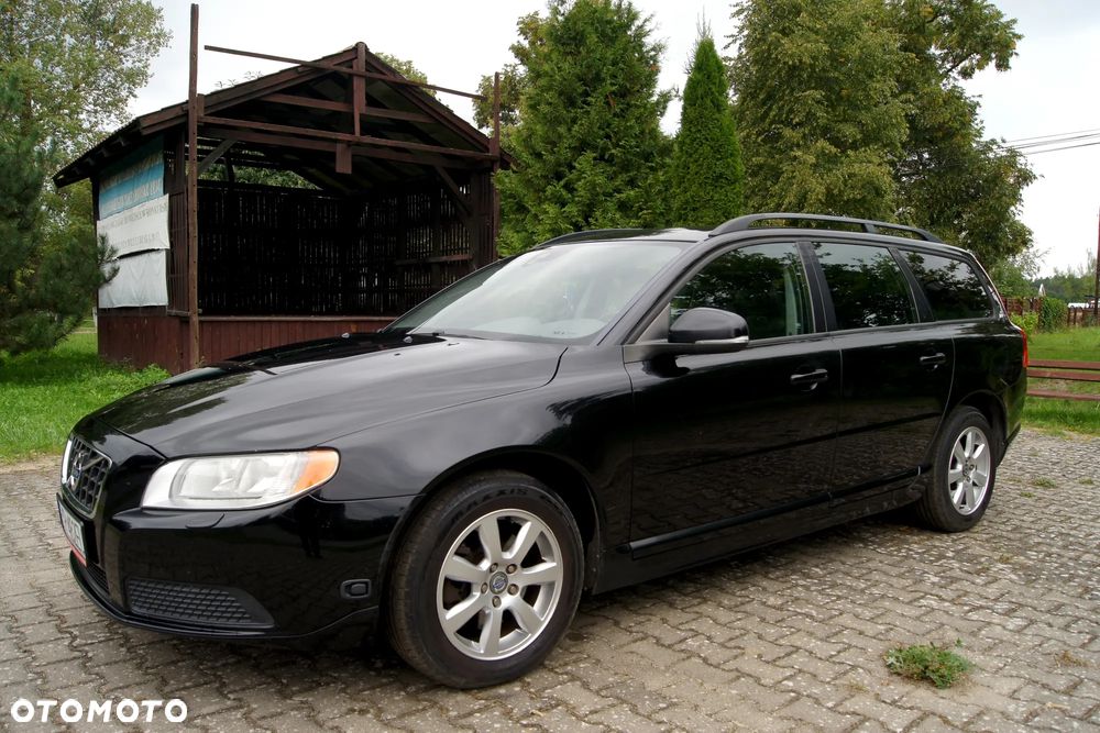 Volvo V70 T4 Powershift Kinetic - 4