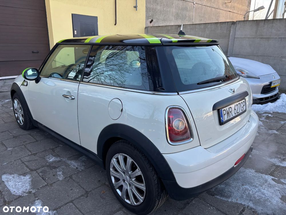 MINI ONE Standard - 5