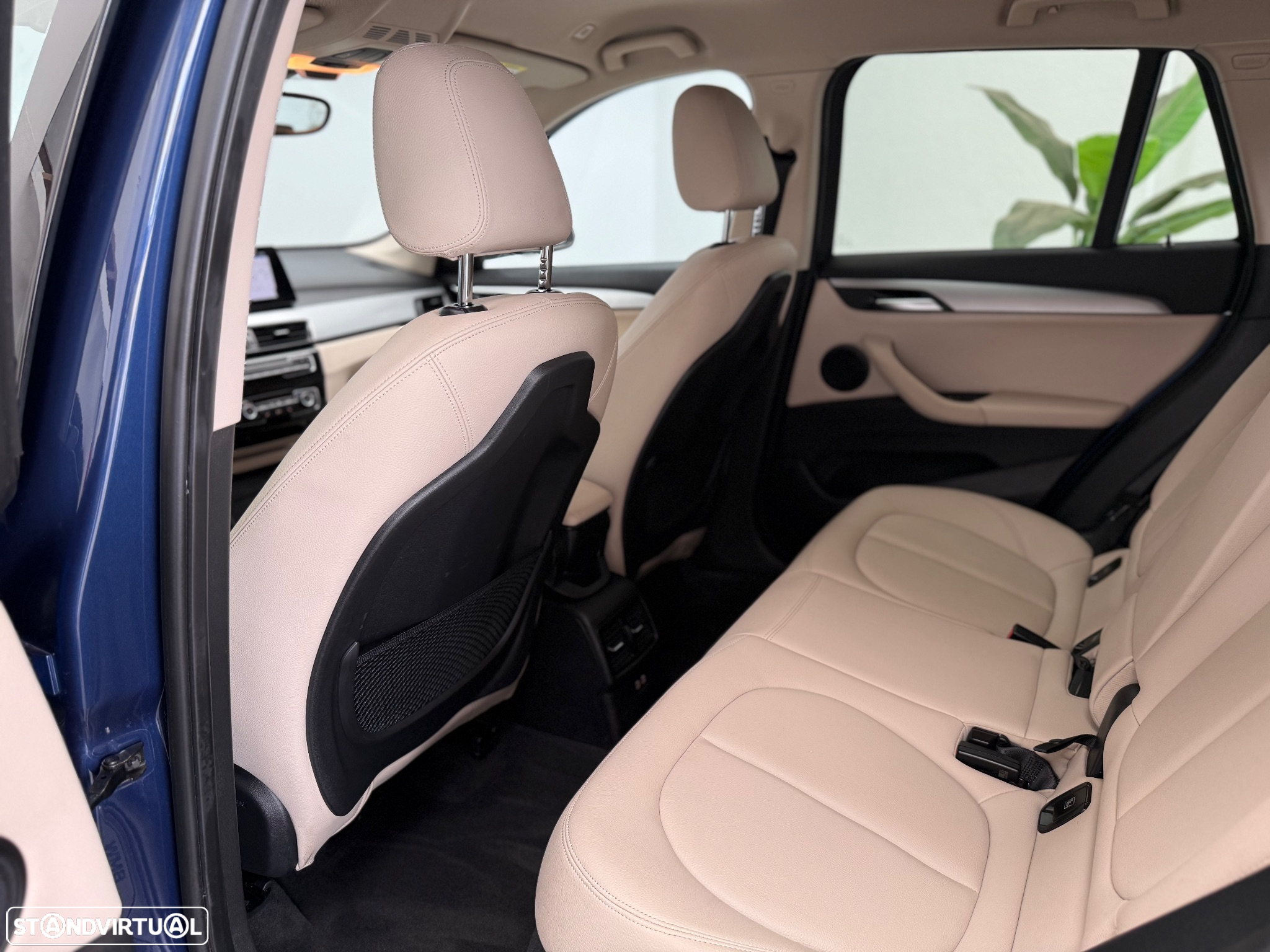 BMW X1 25 e xDrive xLine - 7
