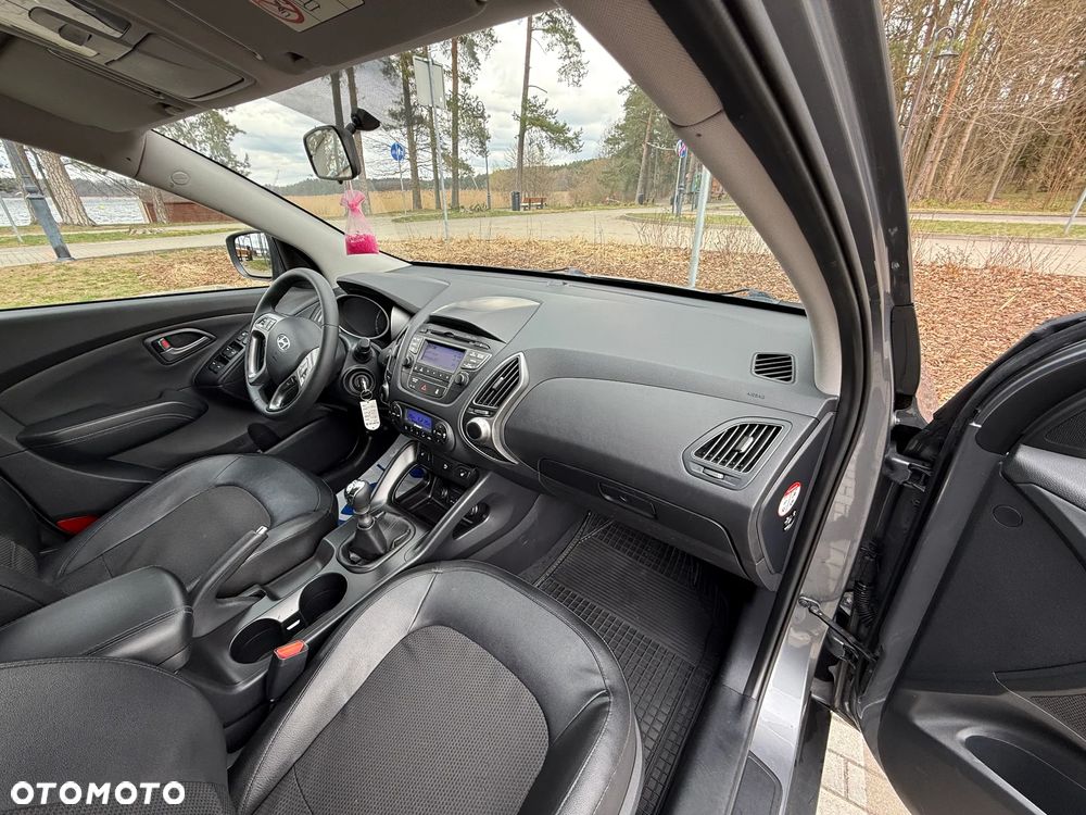 Hyundai ix35 - 23