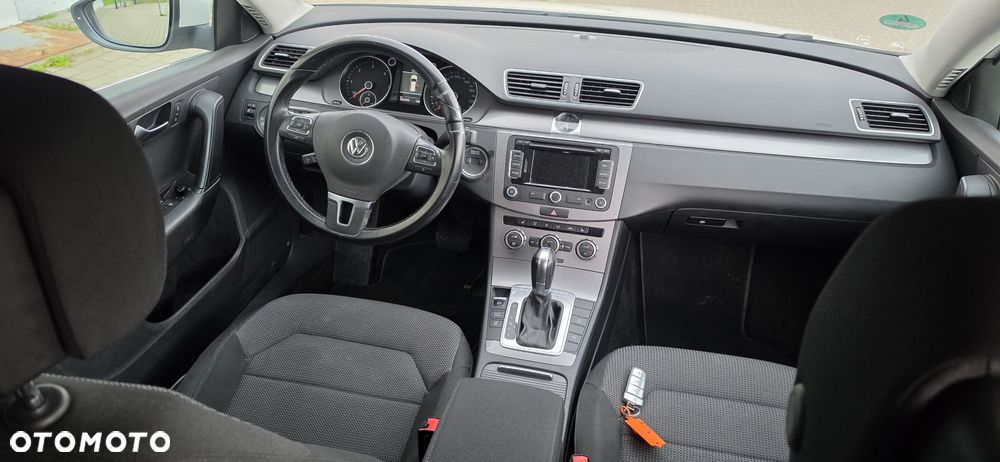 Volkswagen Passat 2.0 Blue TDI DSG SCR Exclusive - 8