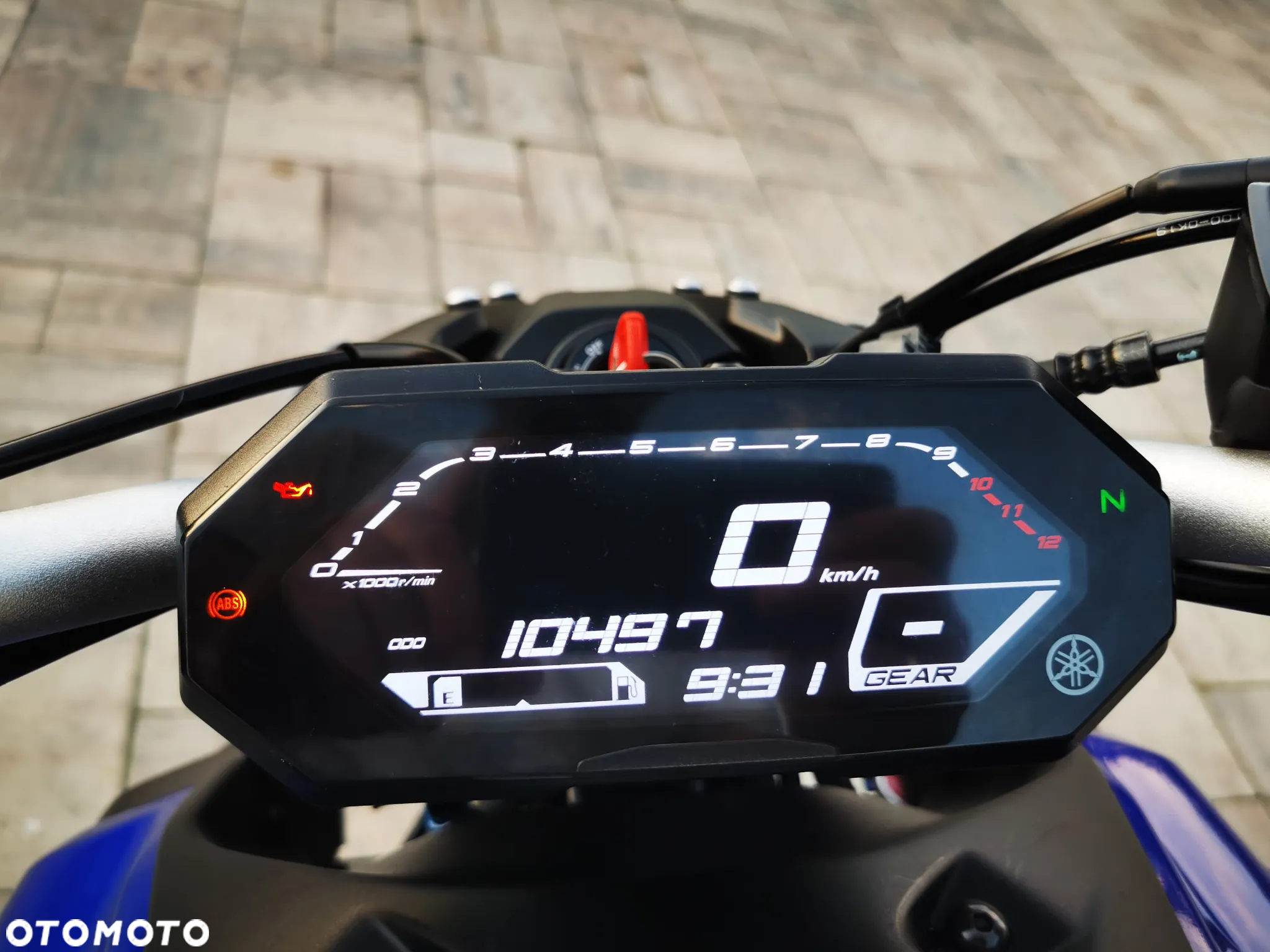 Yamaha MT - 16