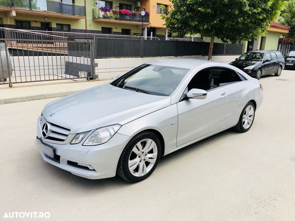 Mercedes-Benz E - 8