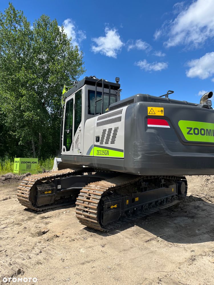 Zoomlion Ze225 - 4