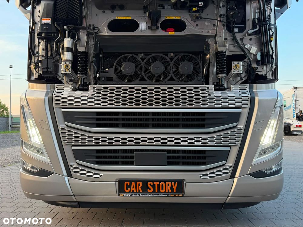 Volvo FH/540/EURO6/FULL LED/SKÓRY/22.9L/100km/METALIK /ON1100 L/SPROWADZONY - 17