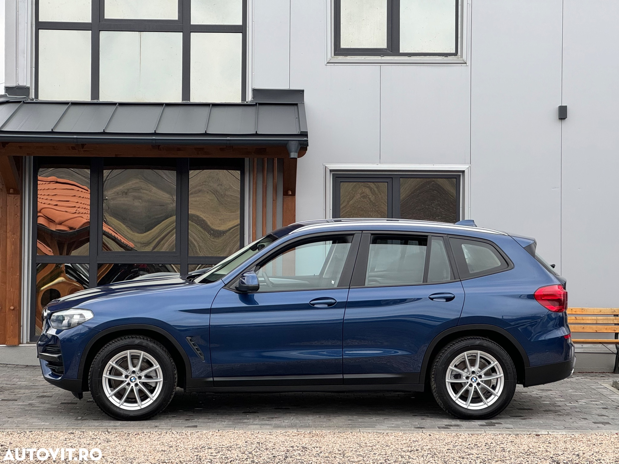 BMW X3 xDrive20d AT Advantage - 6