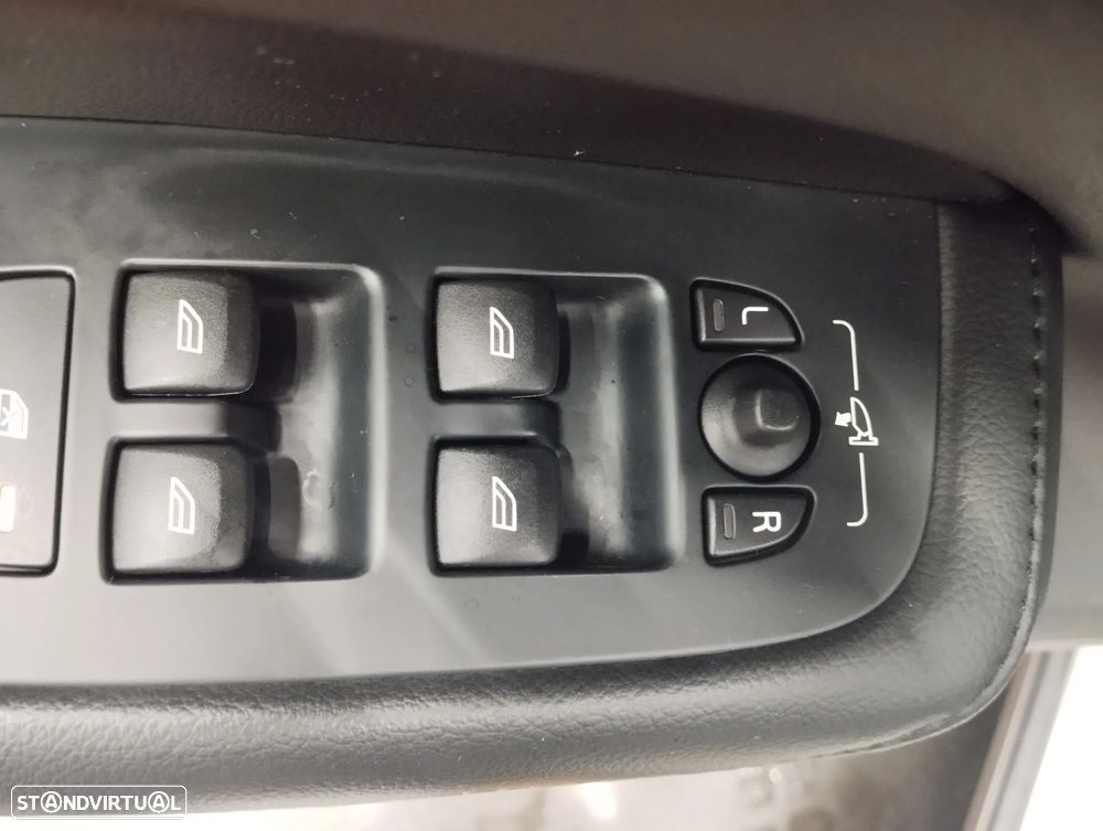 Volvo V60 2.0 T6 AWD TE Inscription - 23