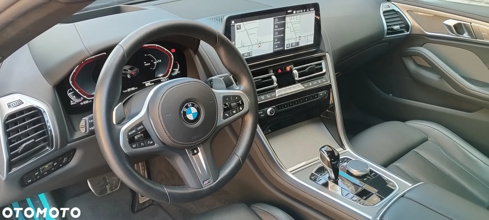 BMW Seria 8 - 21