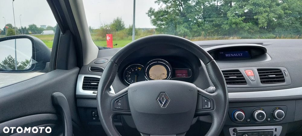 Renault Megane 1.6 16V Dynamique Euro5 - 28