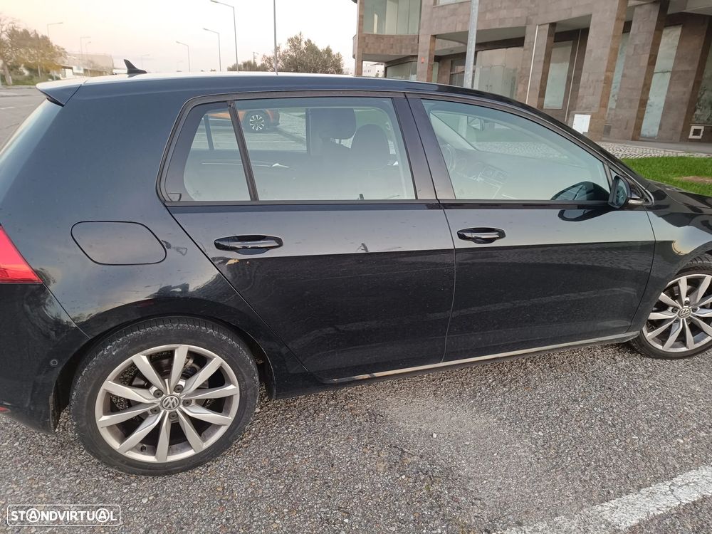 VW Golf 1.6 TDi Highline - 4