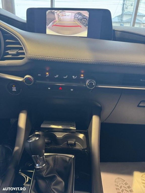 Mazda 3 e-SKYACTIV-G 140 M HYBRID PRIME-LINE - 6
