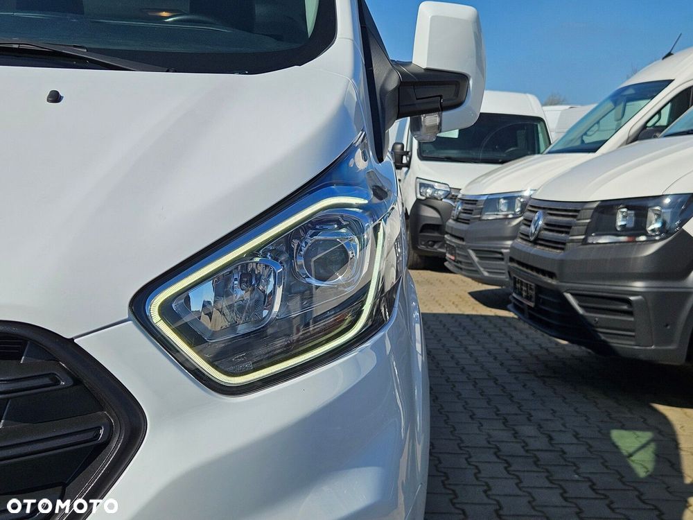 Ford Transit Custom - 14