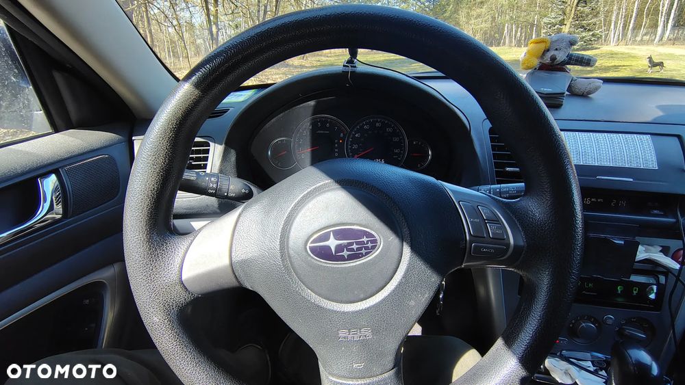 Subaru Outback - 23