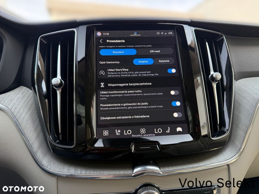 Volvo XC 60 - 24