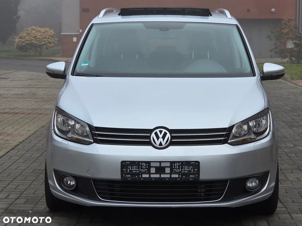 Volkswagen Touran 1.6 TDI DPF BlueMotion Technology DSG Highline - 8