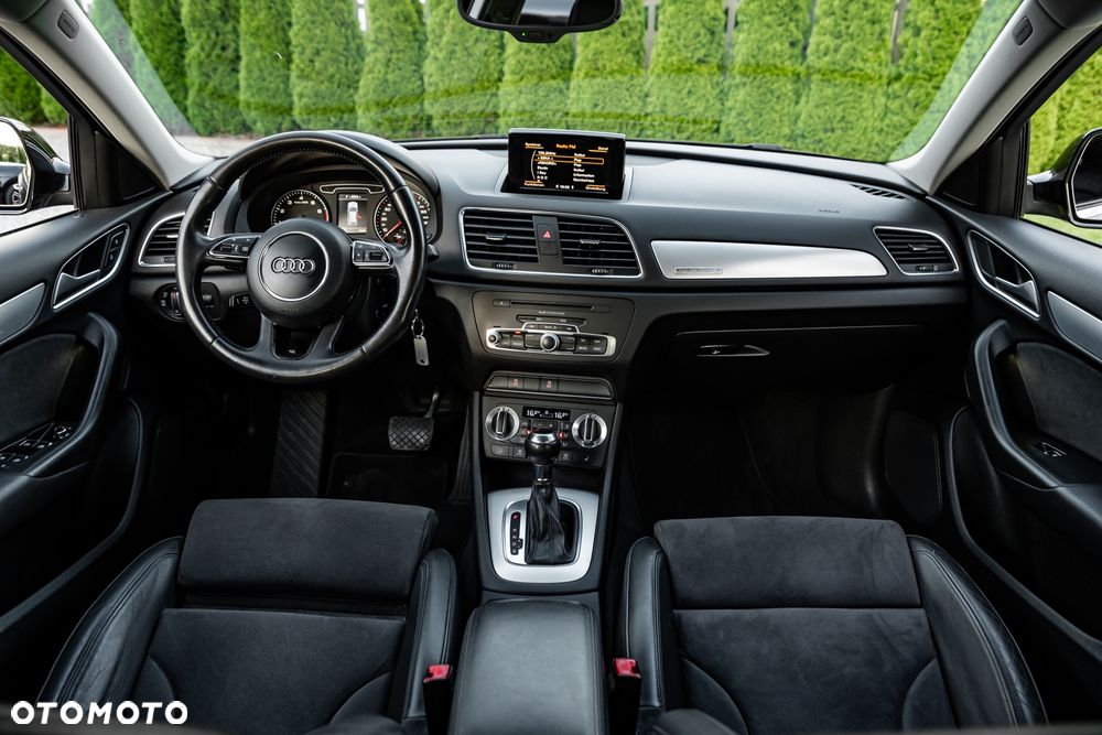 Audi Q3 2.0 TFSI Quattro S tronic - 29