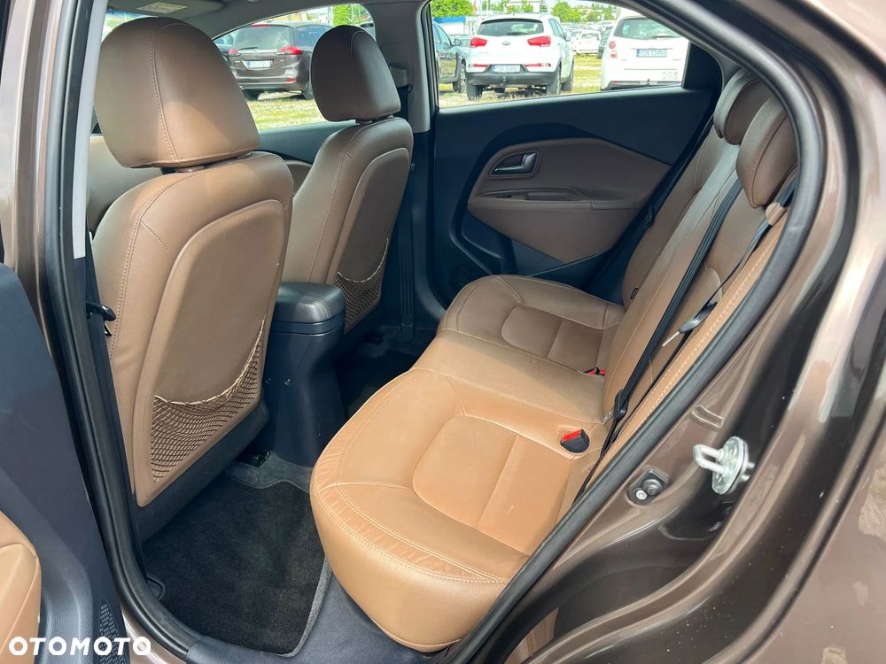 Kia Rio 1.4 CRDI Platinum Edition - 23