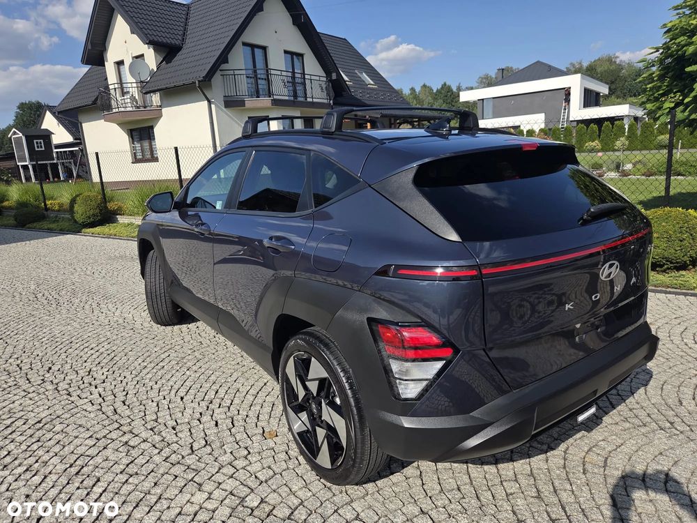 Hyundai Kona - 13