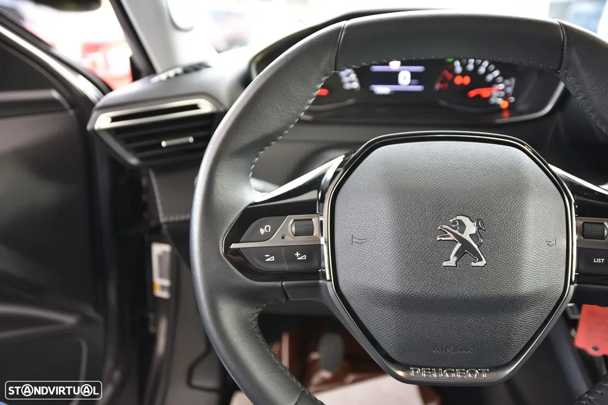 Peugeot 2008 1.5 BlueHDi Active Pack - 11
