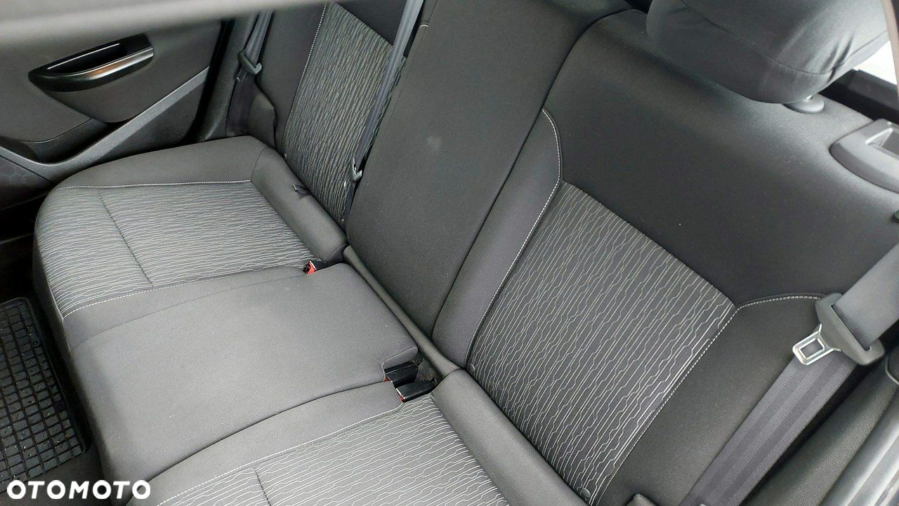 Opel Astra - 24