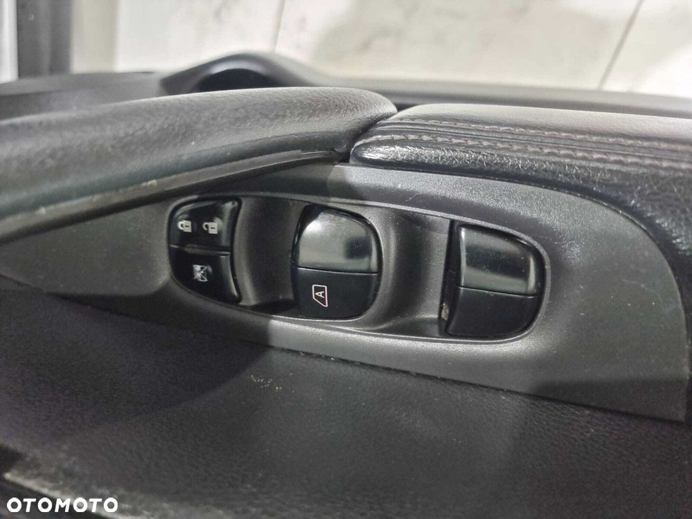 Nissan X-Trail - 23