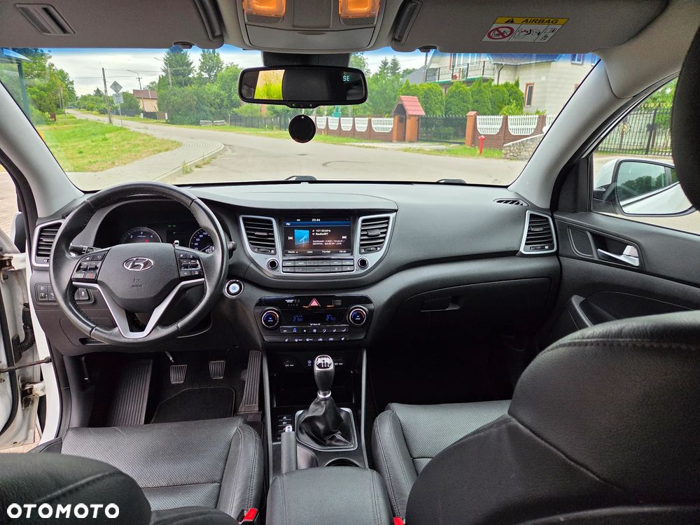 Hyundai Tucson blue 1.7 CRDi 2WD Intro Edition - 13