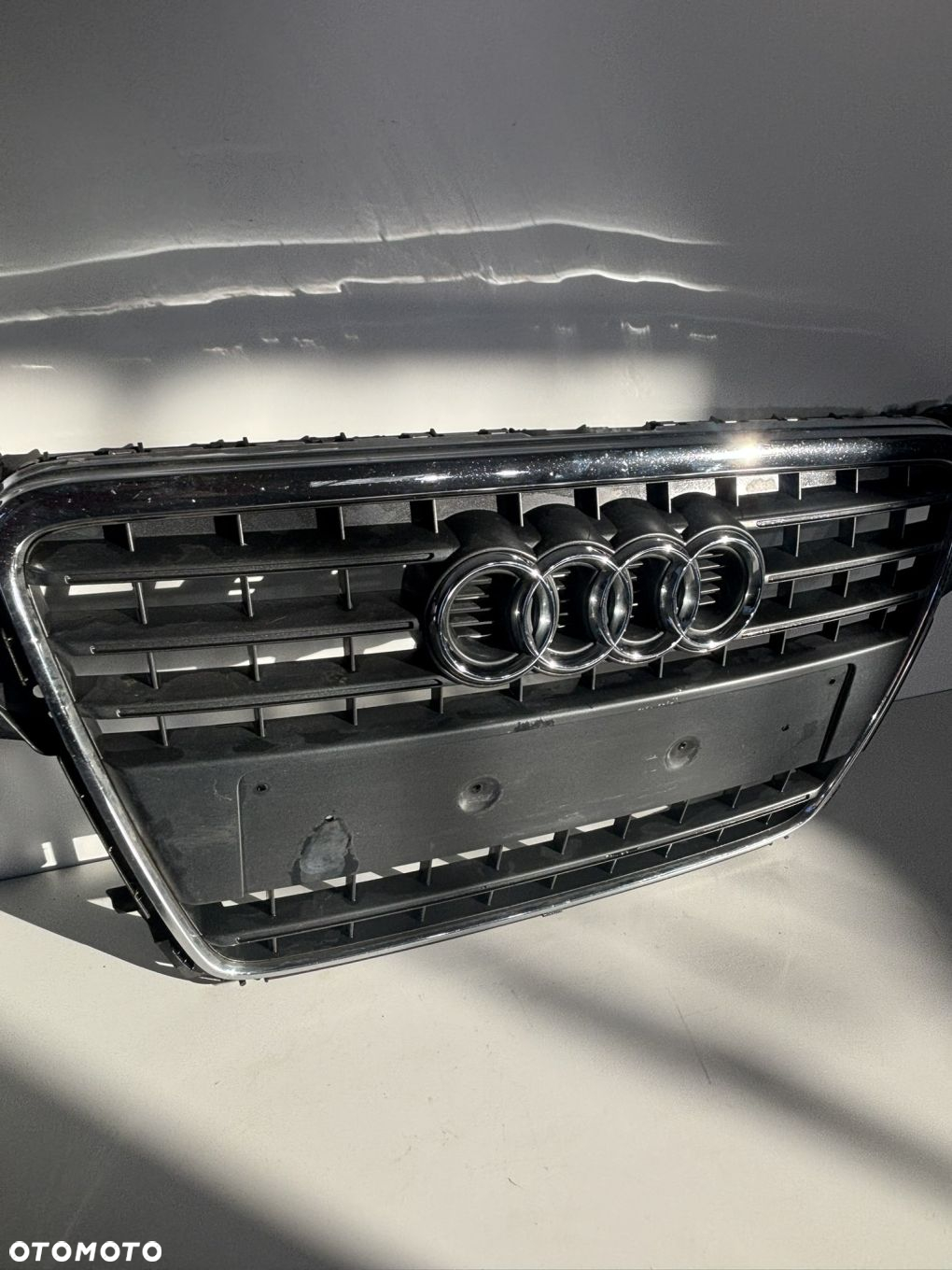 GRILL ATRAPA CHŁODNICY ZDERZAKA PRZEDLIFT Audi A4 B8 8K0 853 651 - 3