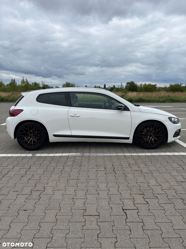 Volkswagen Scirocco III 08-14 - 8