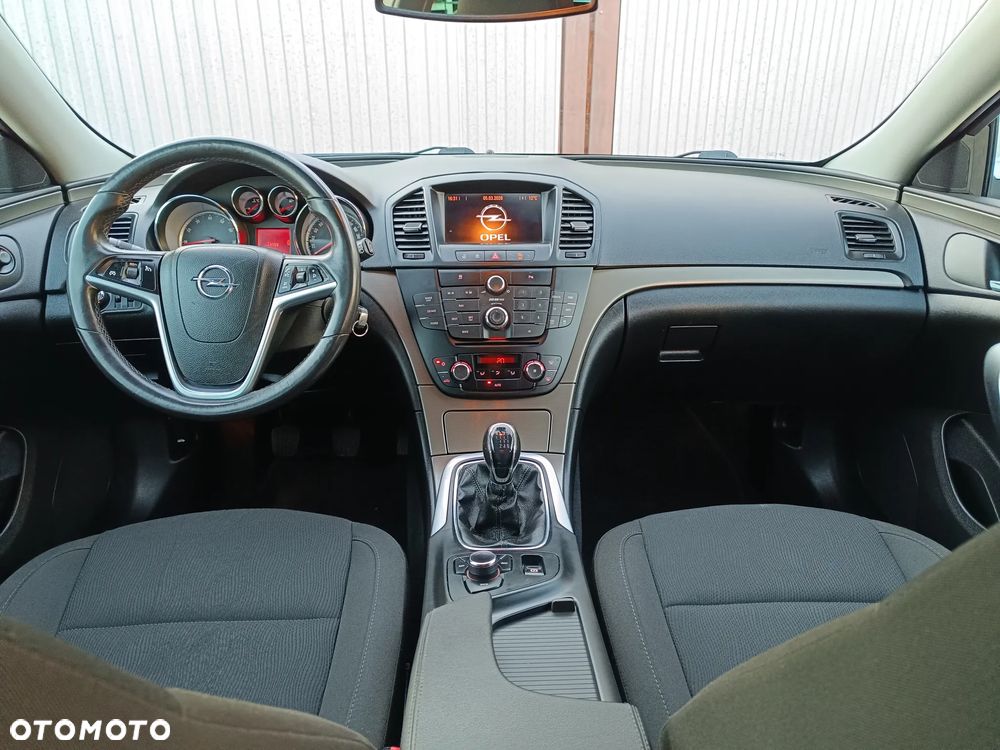 Opel Insignia 1.6 Turbo Design Edition - 18