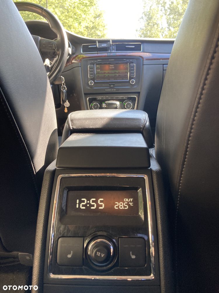Skoda Superb 3.6 FSI 4x4 Platinum DSG - 6