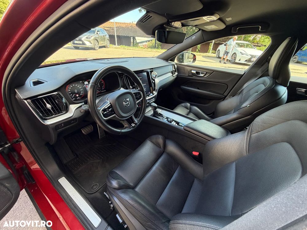Volvo S60 T4 R-Design - 5