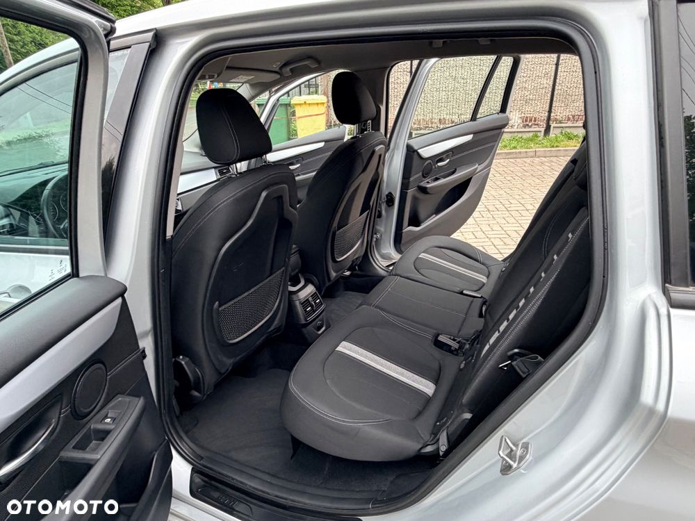 BMW Seria 2 218i Advantage - 8