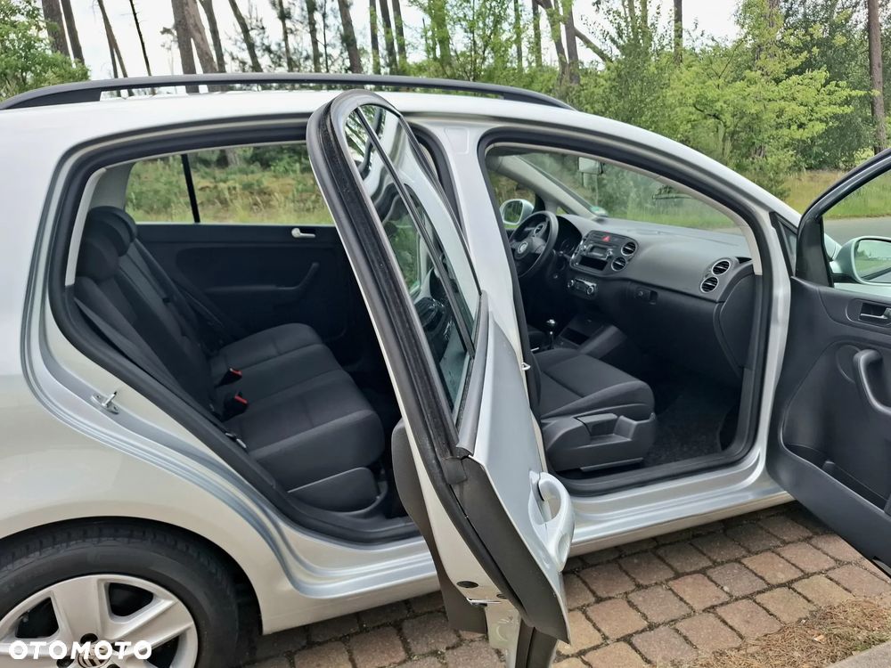 Volkswagen Golf Plus - 14