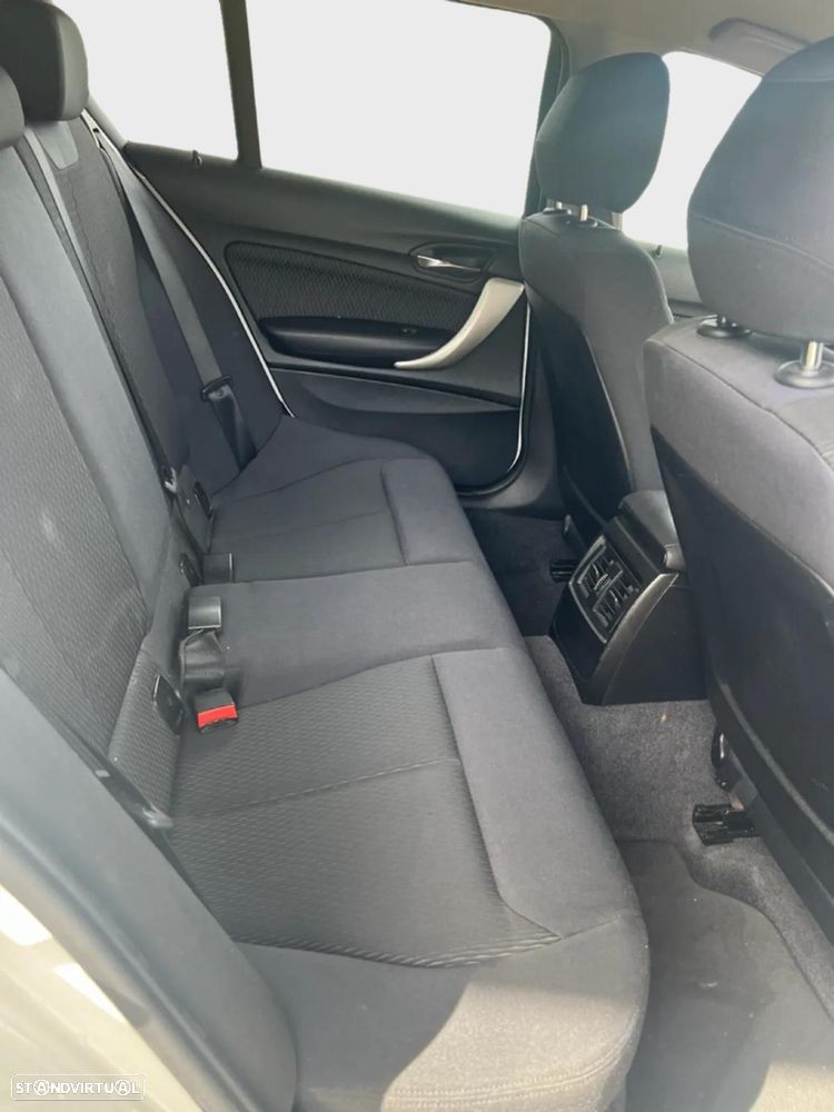 BMW 116 d EfficientDynamics - 6