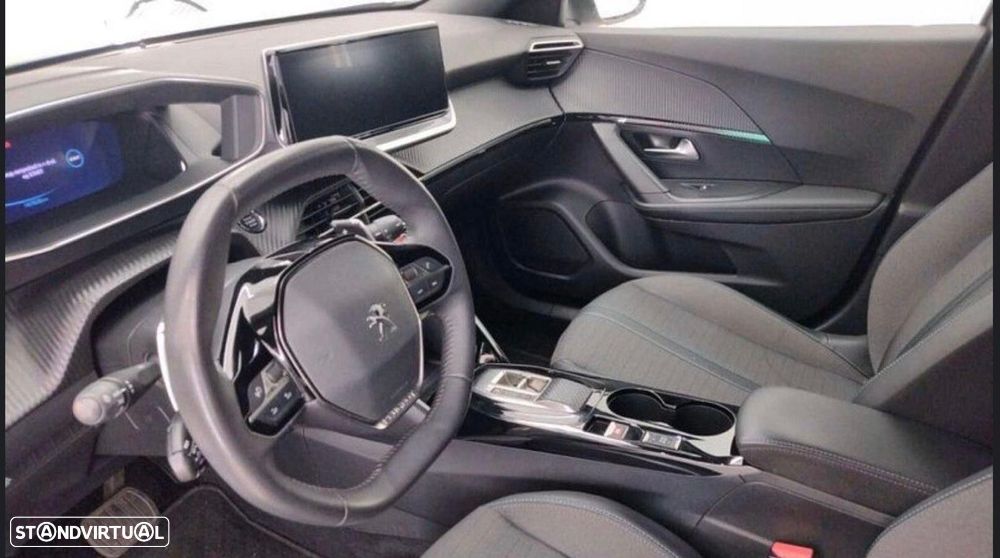 Peugeot 2008 - 4