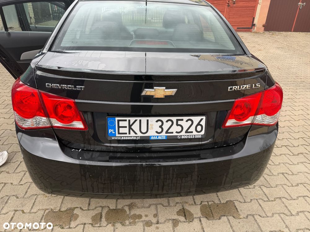 Chevrolet Cruze - 15