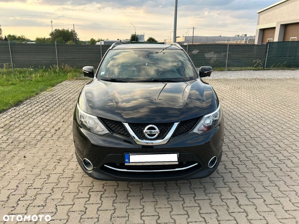 Nissan Qashqai 1.6 DCi 4x4 Tekna - 2