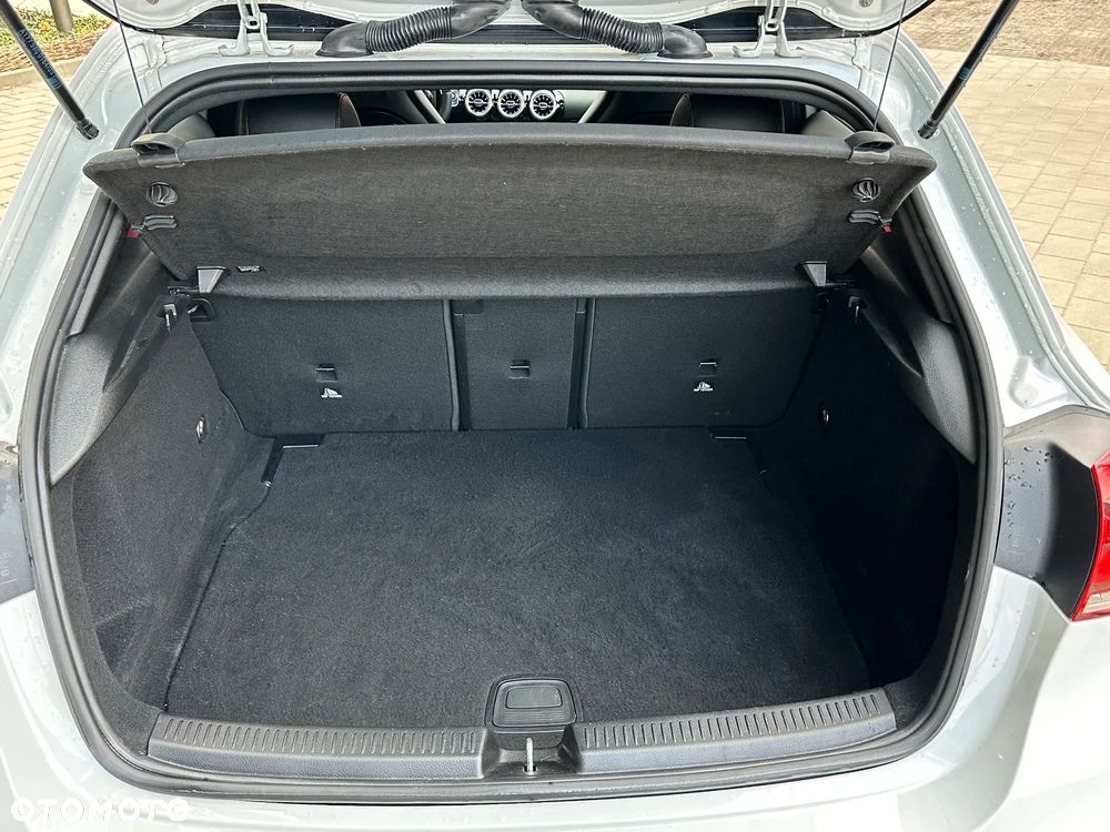 Mercedes-Benz Klasa A - 36