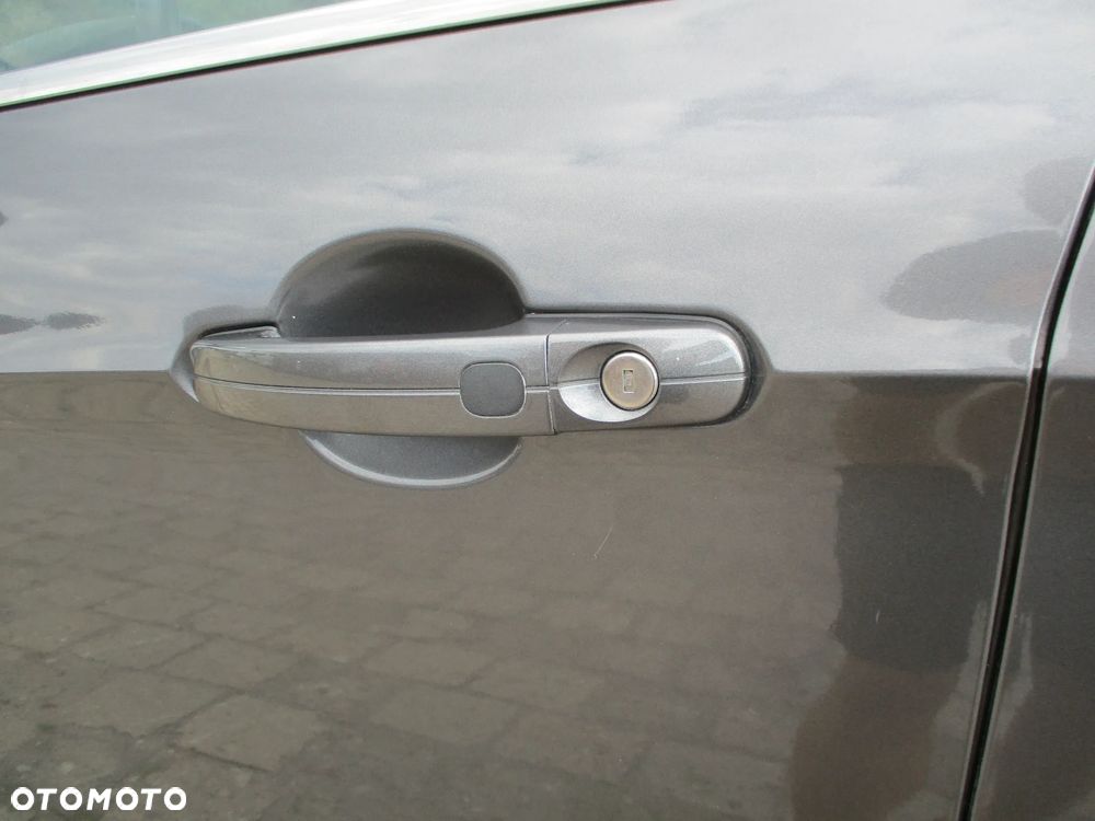 Ford Kuga 2.0 TDCi 4x4 Titanium - 31
