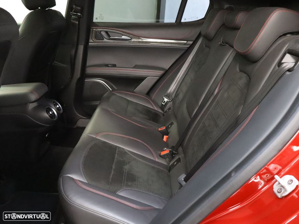 Alfa Romeo Stelvio 2.9 T Quadrifoglio AT8 Q4 - 14