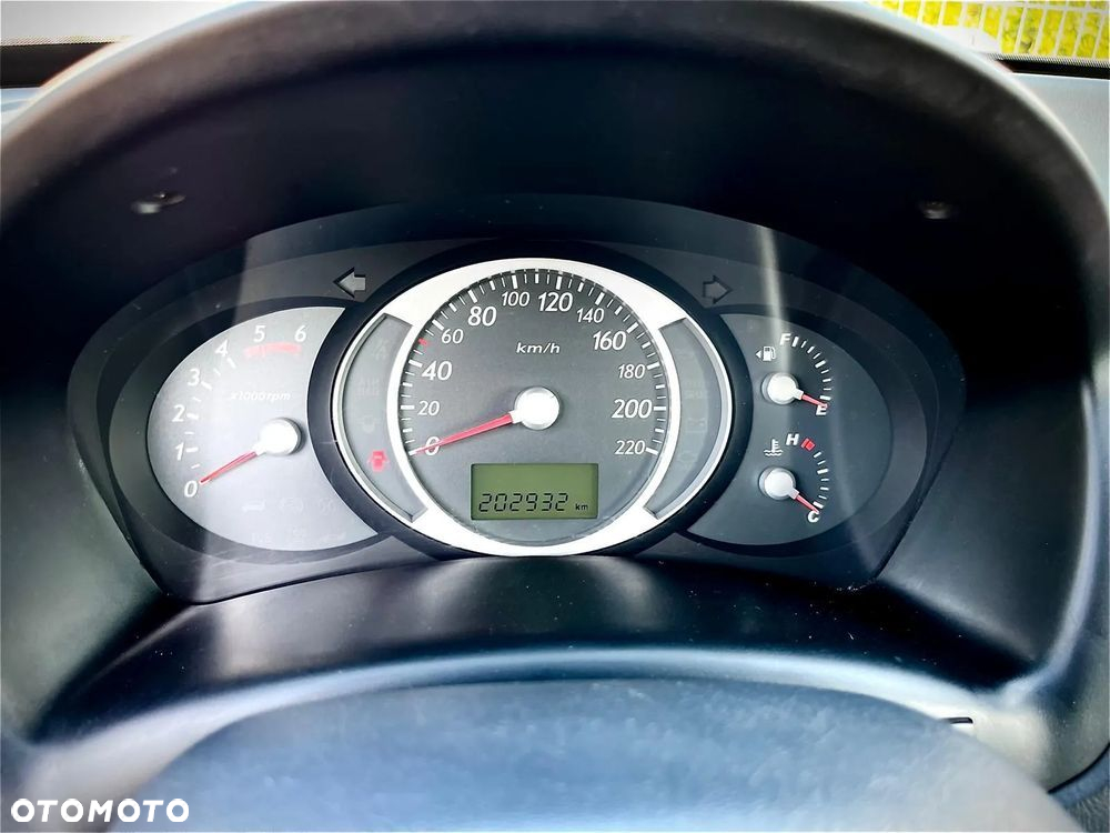 Hyundai Tucson - 8