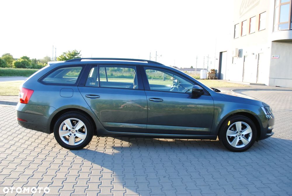 Skoda Octavia 1.5 TSI ACT Style DSG - 26