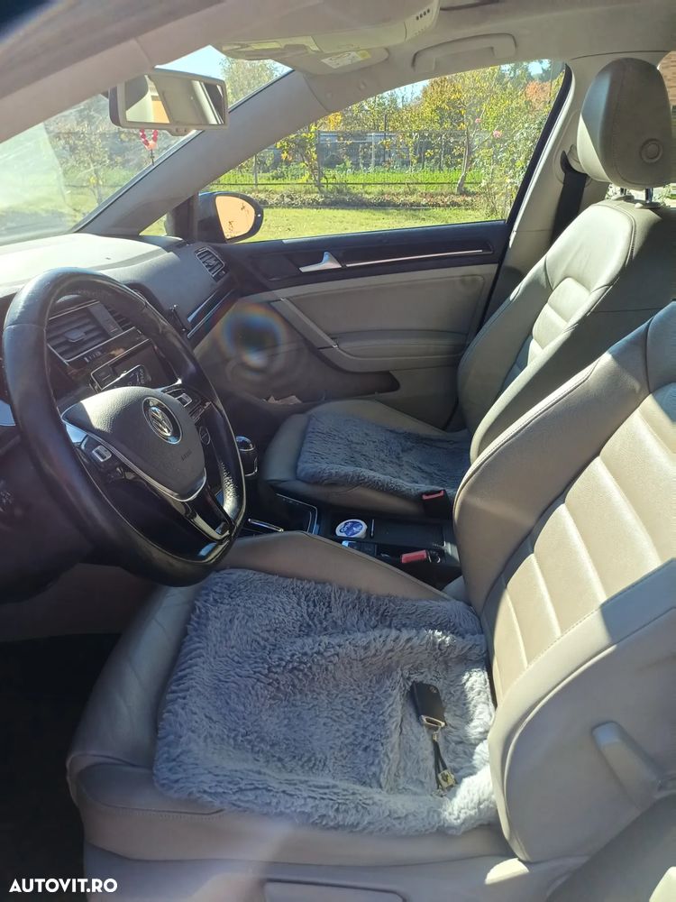 Volkswagen Golf 1.6 TDI DPF Trendline - 10