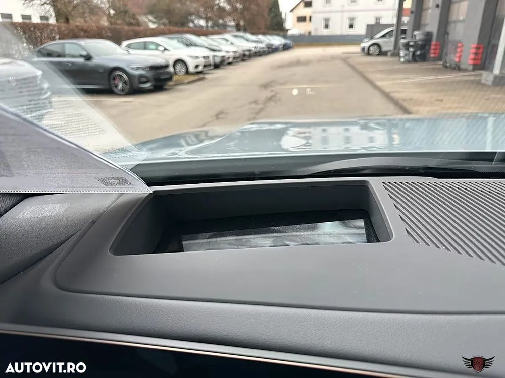 BMW Seria 5 530e xDrive Aut. - 13