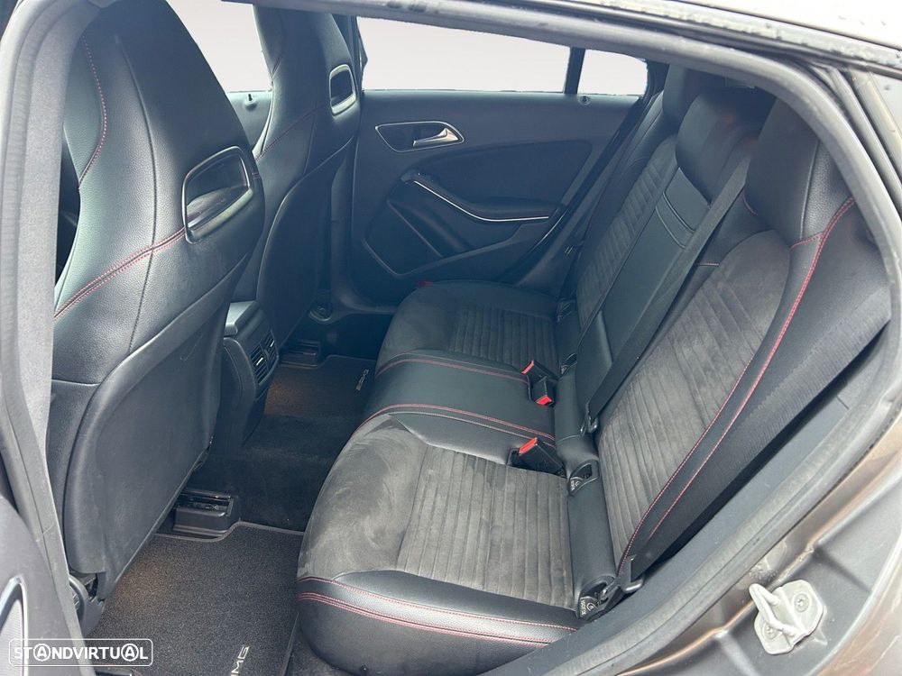 Mercedes-Benz CLA 250 Shooting Brake AMG Line Aut. - 13