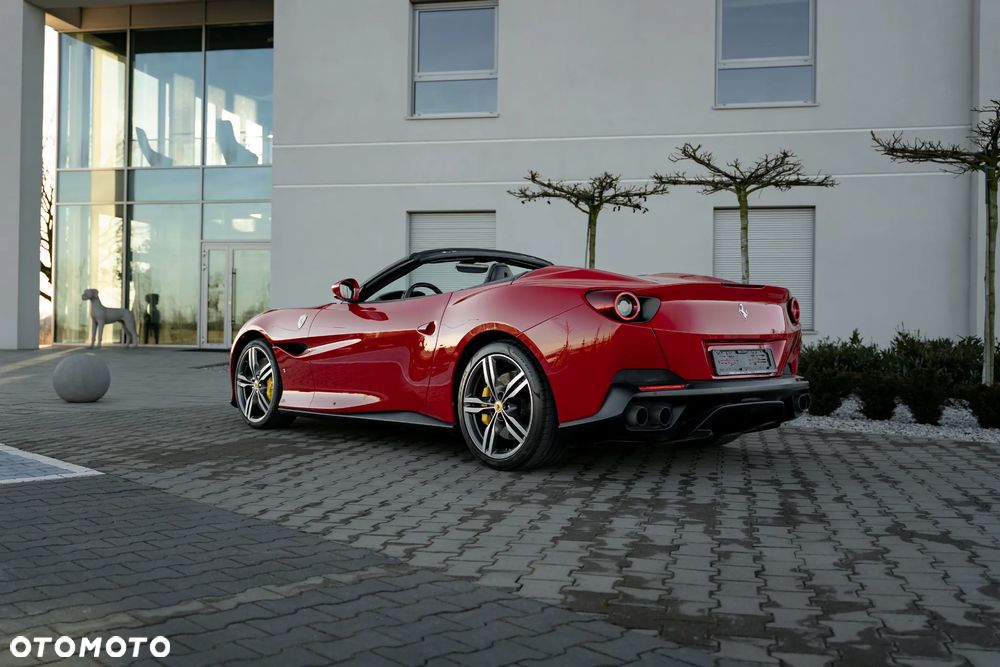 Ferrari Portofino - 27