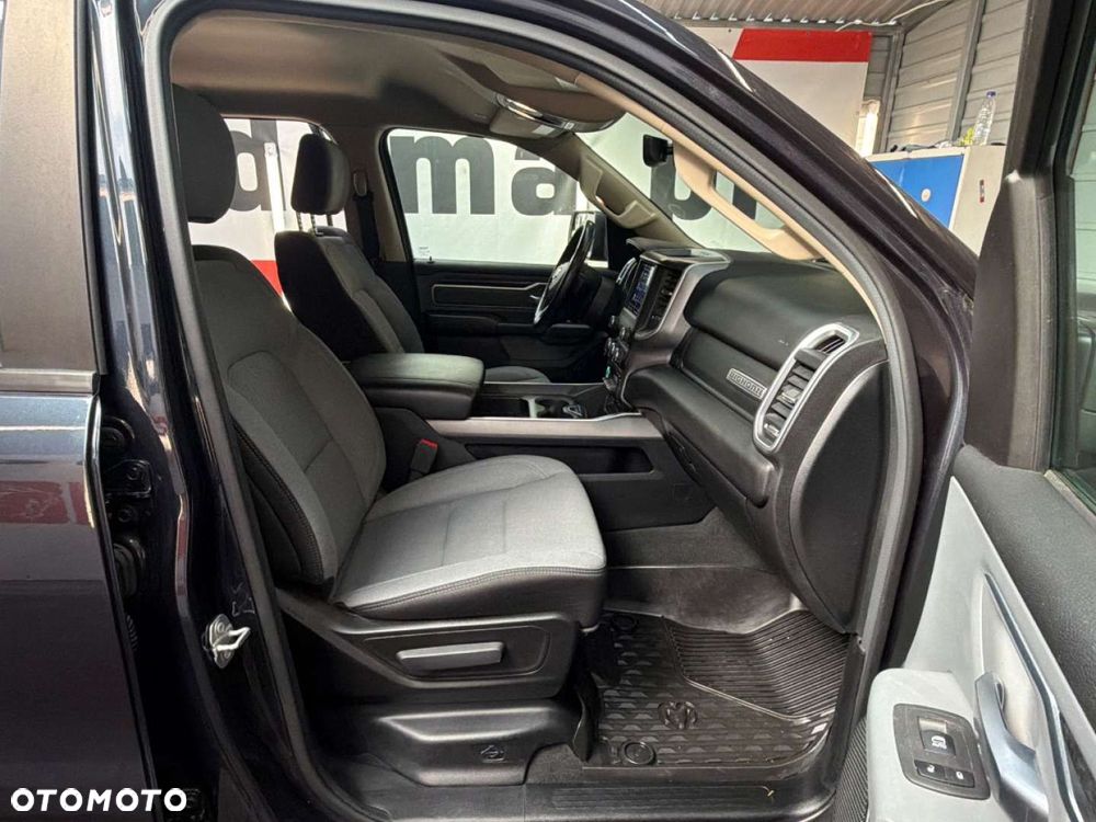 RAM 1500 - 38