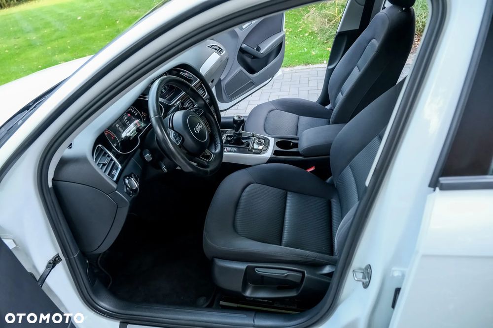 Audi A4 Avant 2.0 TDI DPF S line Sportpaket - 22