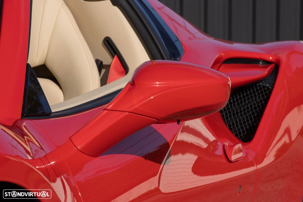 Ferrari F8 Tributo Spider - 8