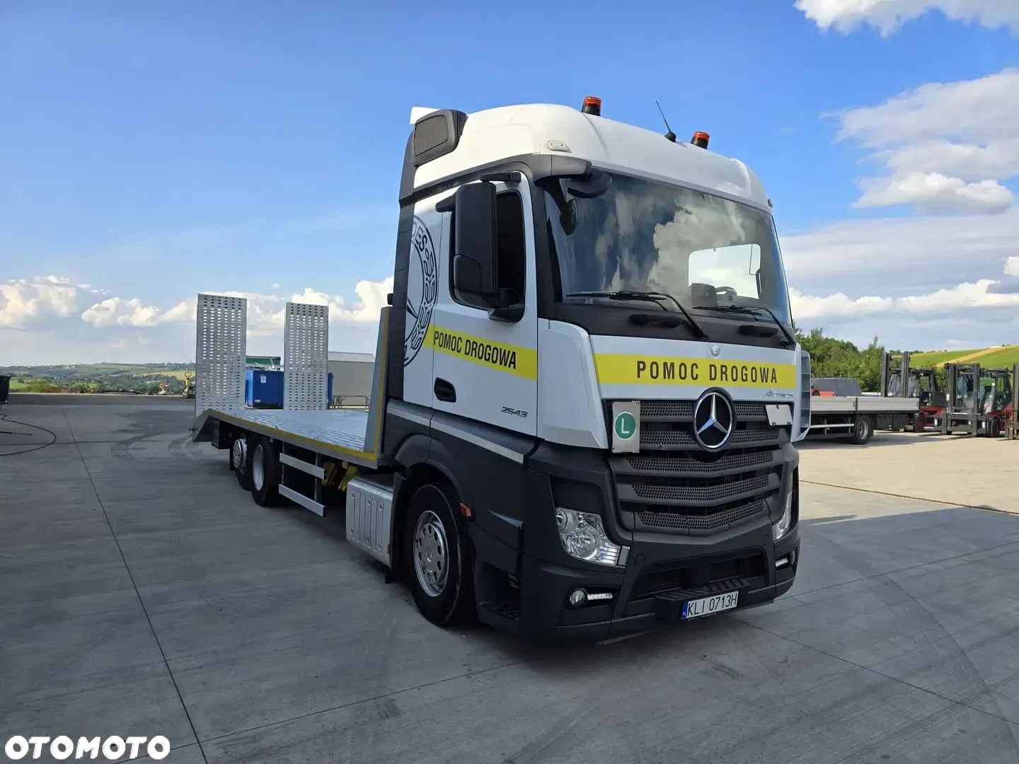Mercedes-Benz ACTROS - 1